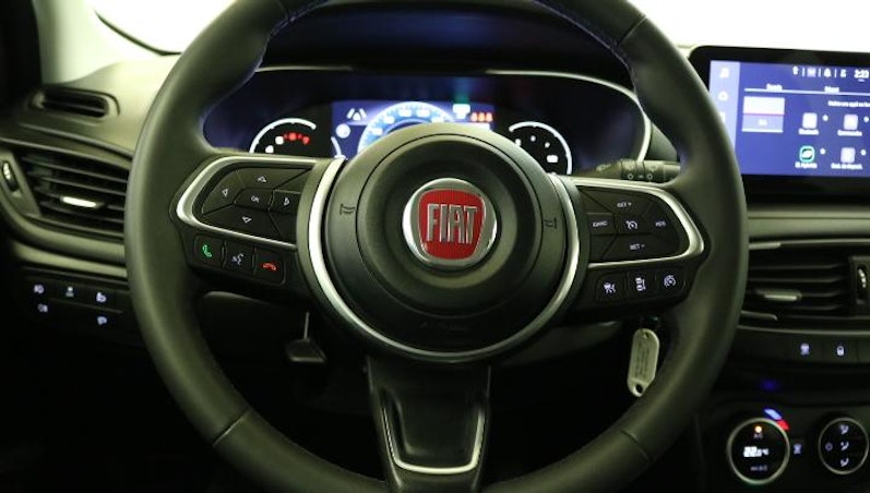 Vehicle image FIAT TIPO