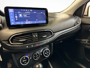 Fiat Tipo SW 1.5 Hybrid Swiss Edition