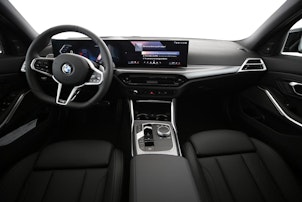 Vehicle image BMW 320i xDrive