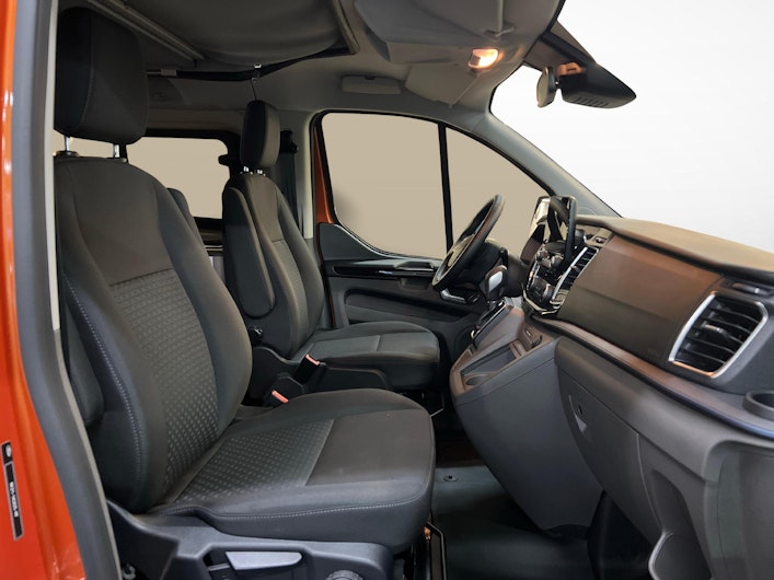 Vehicle image FORD TRANSIT CUSTOM