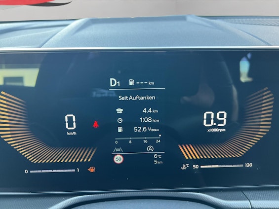 Vehicle image 12 Vehicle image 12