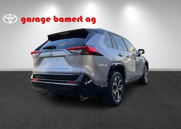 Vehicle image 5 Vehicle image 5