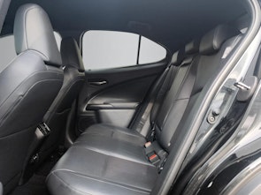 Vehicle image LEXUS UX 250h Comfort