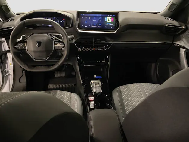 Peugeot 2008 1.2 Hybrid 145 Allure Premium