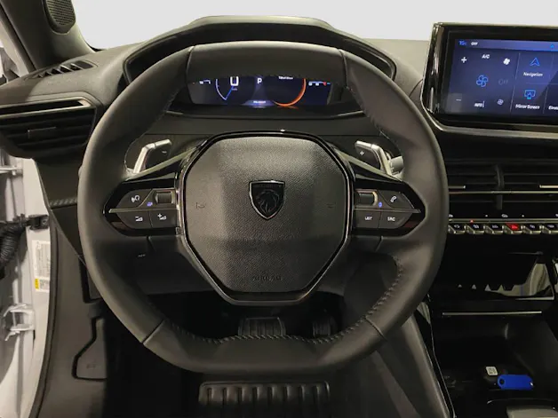 Peugeot 2008 1.2 Hybrid 145 Allure Premium