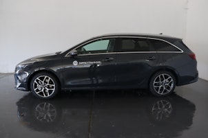 Vehicle image KIA Ceed SW 1.5 T-GDi Power