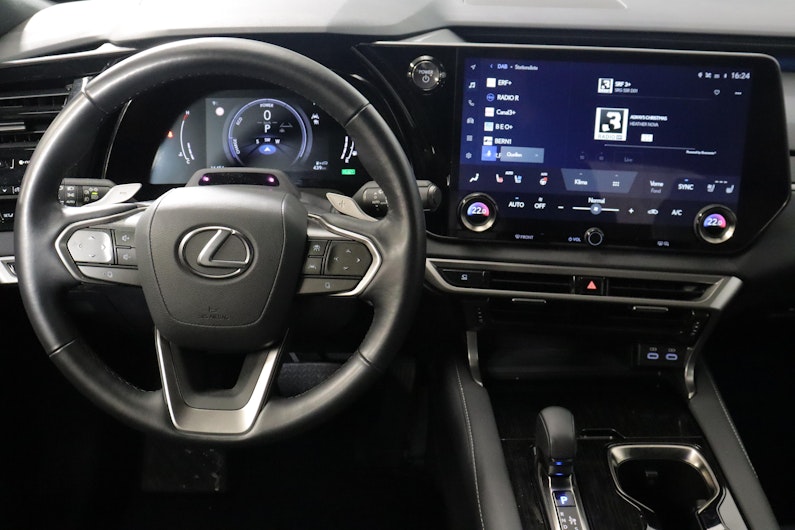 Vehicle image LEXUS RX