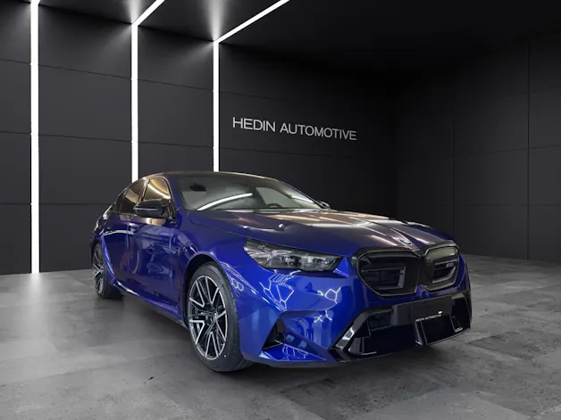 BMW M5 xDrive