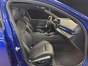BMW M5 xDrive