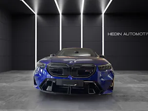 BMW M5 xDrive