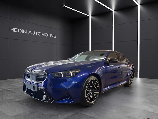 BMW M5 xDrive