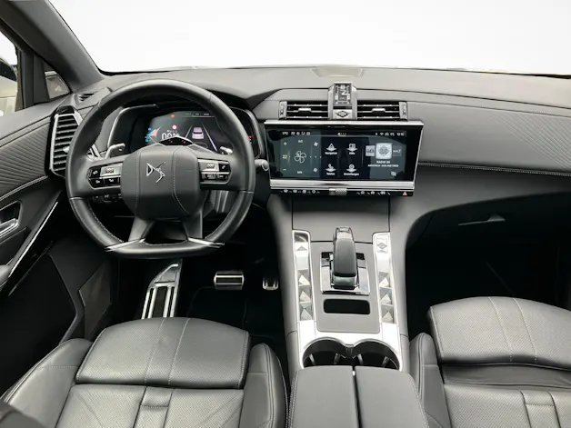 DS Automobiles 7 1.6 E-Tense La Première 4x4
