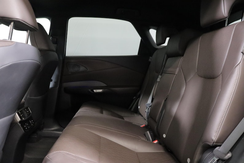 Vehicle image LEXUS RX