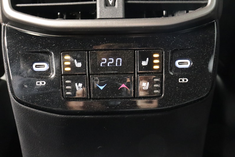 Vehicle image LEXUS RX