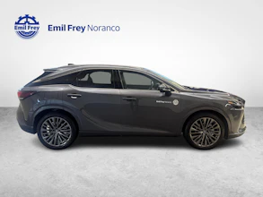 https://vehicle.imgix.net/4107347/eedab0c0-41c2-4314-9b69-b36fd96ff395.jpg