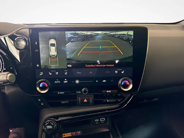 Lexus NX 450h+ F-Sport