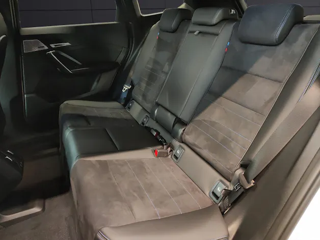 BMW X1 25e xDrive paddles