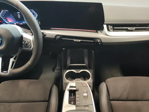 BMW X1 25e xDrive paddles