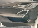 BMW X1 25e xDrive paddles