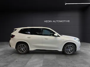 BMW X1 25e xDrive paddles