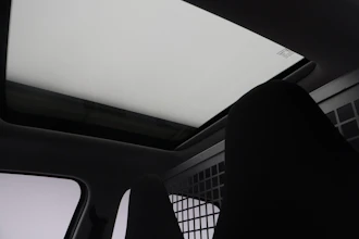 https://vehicle.imgix.net/4107379/251c1289-3bb4-4f4c-a115-383ec97073bc.JPG