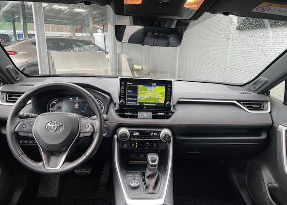 Vehicle image 5 Vehicle image 5