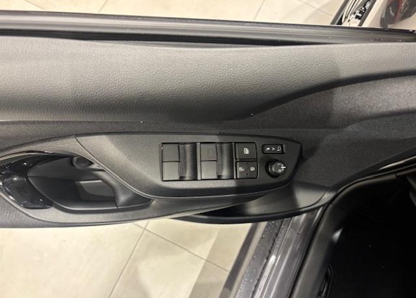 Vehicle image 11 Vehicle image 11