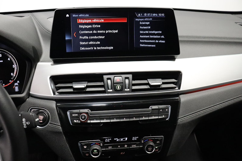 Vehicle image BMW X1