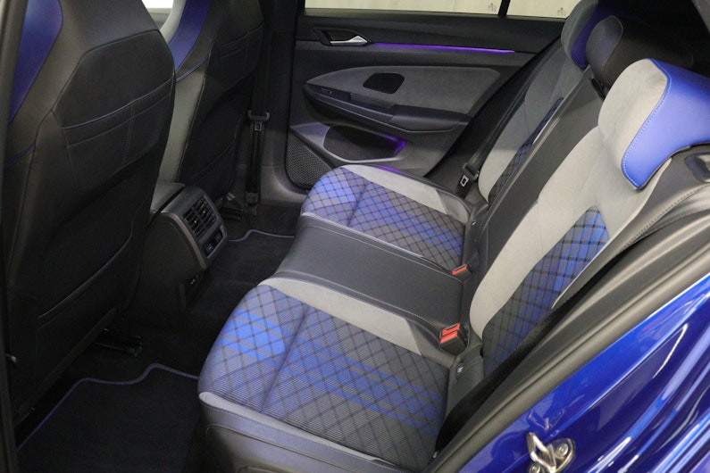 Vehicle image VW GOLF