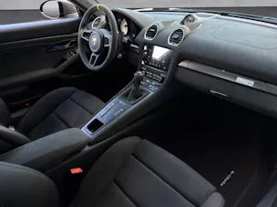 Porsche 718 Cayman GT4 RS