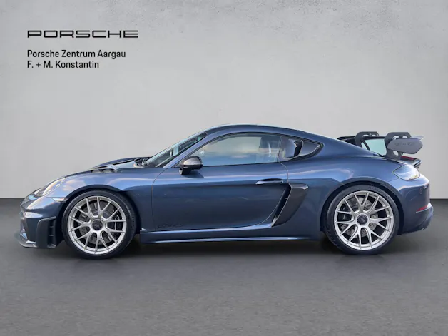 Porsche 718 Cayman GT4 RS