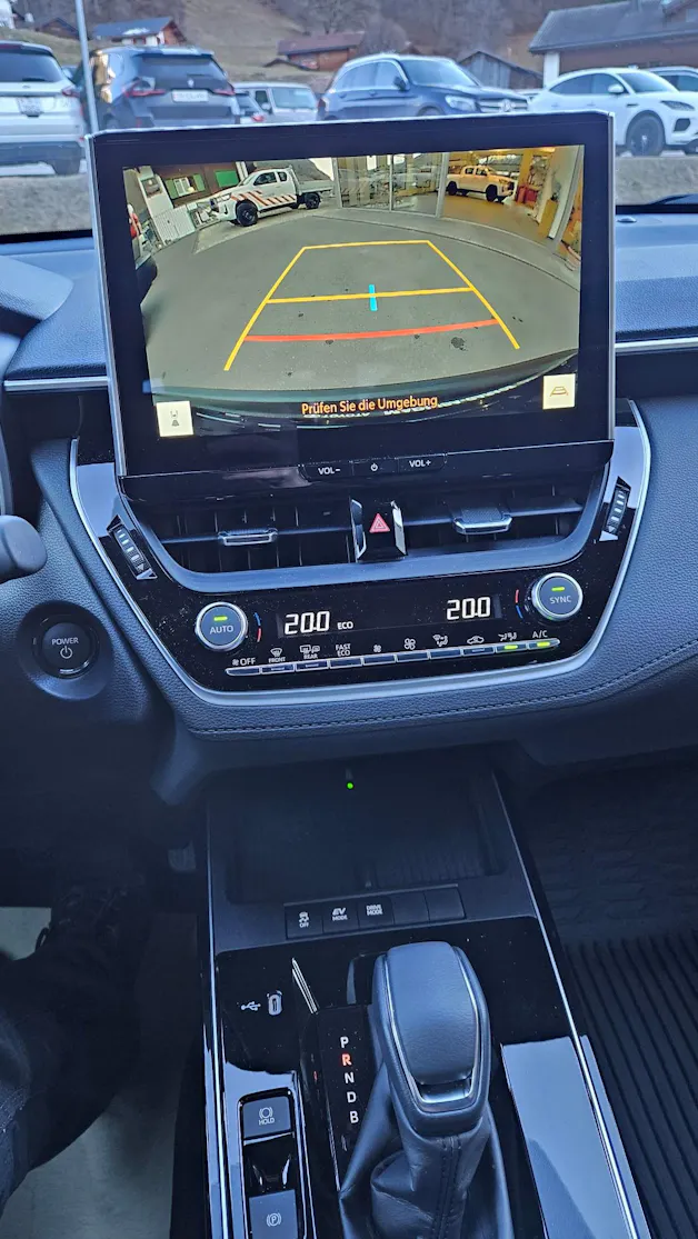 Toyota Corolla Cross 2.0 HSD Trend AWD-i