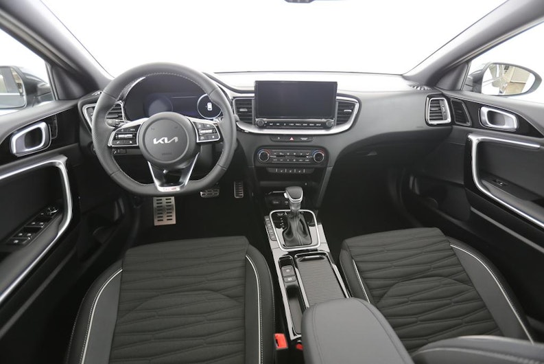 Vehicle image KIA CEED