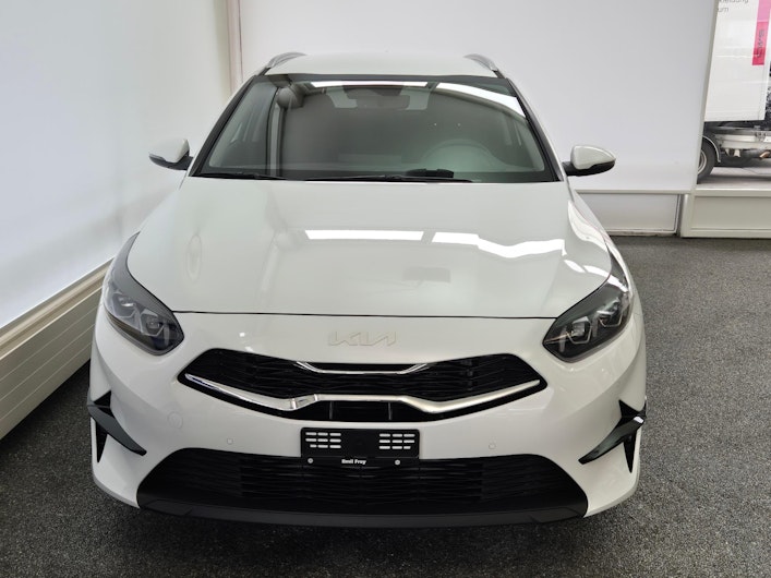 Vehicle image KIA CEED