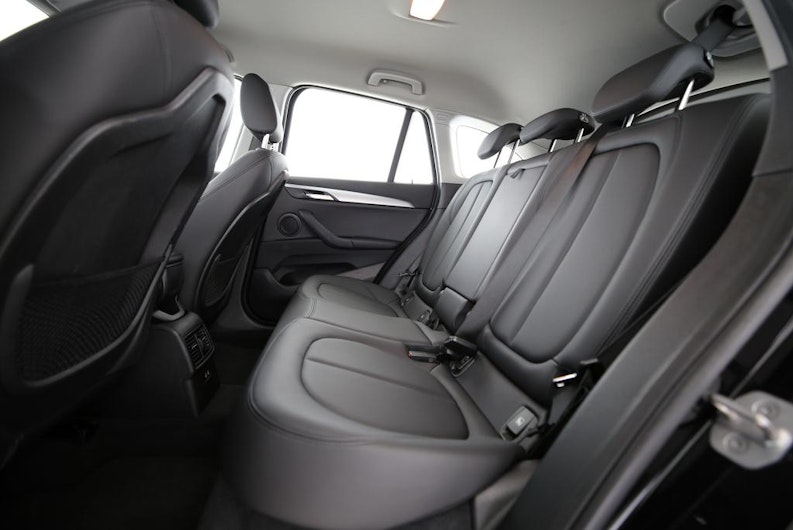 Vehicle image BMW X1