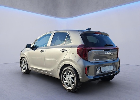 Vehicle image 2 Vehicle image 2