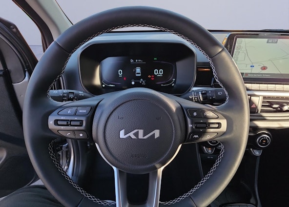 Vehicle image 12 Vehicle image 12