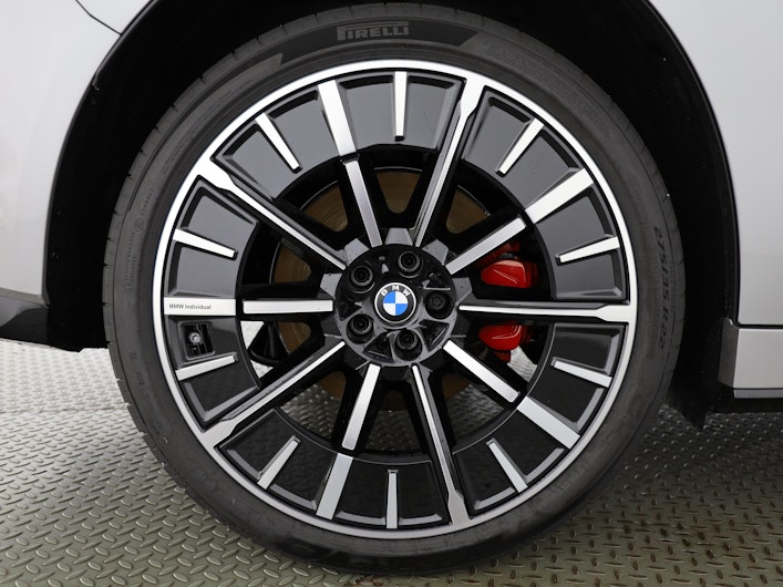 immagine del veicolo BMW iX3