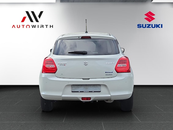 Vehicle image 5 Vehicle image 5