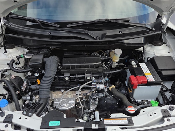 Vehicle image 20 Vehicle image 20