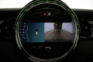 Vehicle image MINI Mini F55 1.5i Cooper