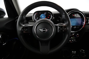 Vehicle image MINI Mini F55 1.5i Cooper