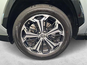 https://vehicle.imgix.net/4107644/0cdec7e3-ced5-4845-b5df-d683251ce7c6.jpg