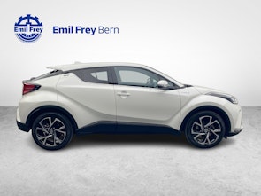 Vehicle image TOYOTA C-HR 2.0 VVTi HSD Trend