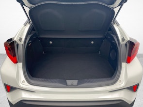 Vehicle image TOYOTA C-HR 2.0 VVTi HSD Trend