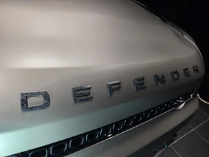 Land Rover Defender 110 4.4 V8 Octa