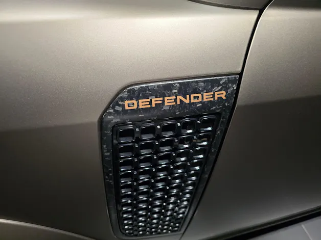 Land Rover Defender 110 4.4 V8 Octa