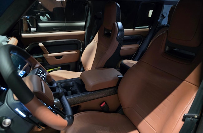 Vehicle image 10 Vehicle image 10