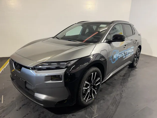 Subaru Solterra eV Luxury AWD