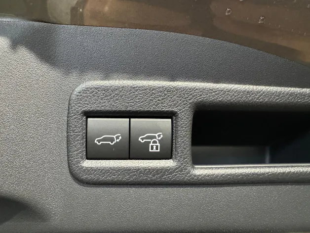 Subaru Solterra eV Luxury AWD